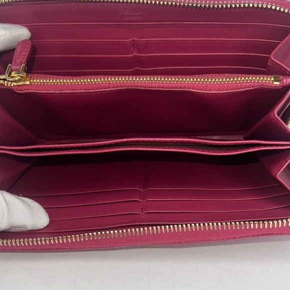 🩷PRADA | Tessuto Nylon Quilted Continental Flap Wallet Ibisco | Beautiful!! 💕 - Picture 9 of 16